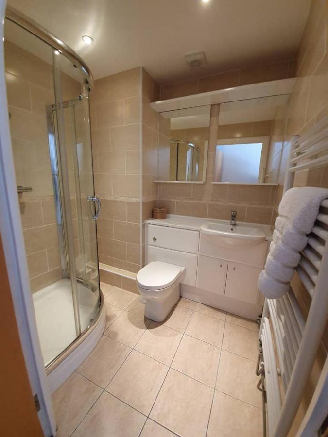Stylish Flat In Central Tenby & Free Parking Dış mekan fotoğraf